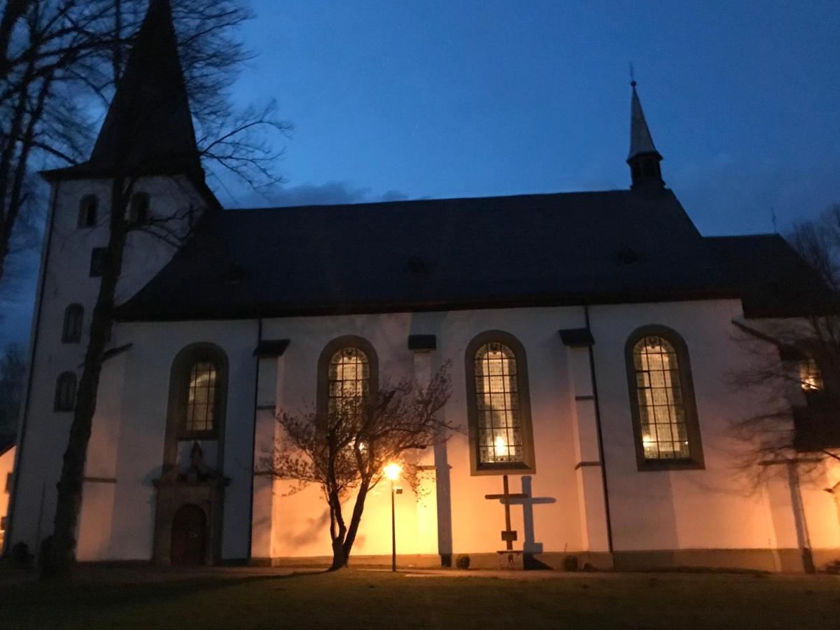 Ferienwohnung Koerbecke Am Mohnesee Bagian luar foto